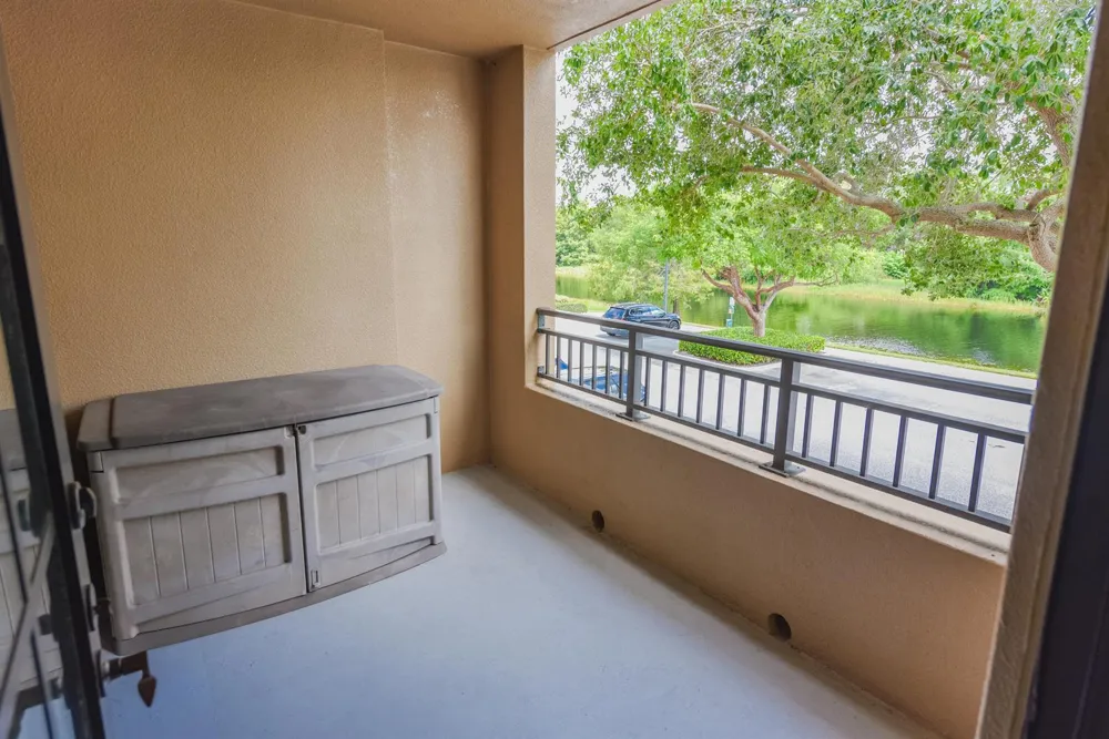 4907 Midtown Lane #1212 Palm Beach Gardens, FL 33418