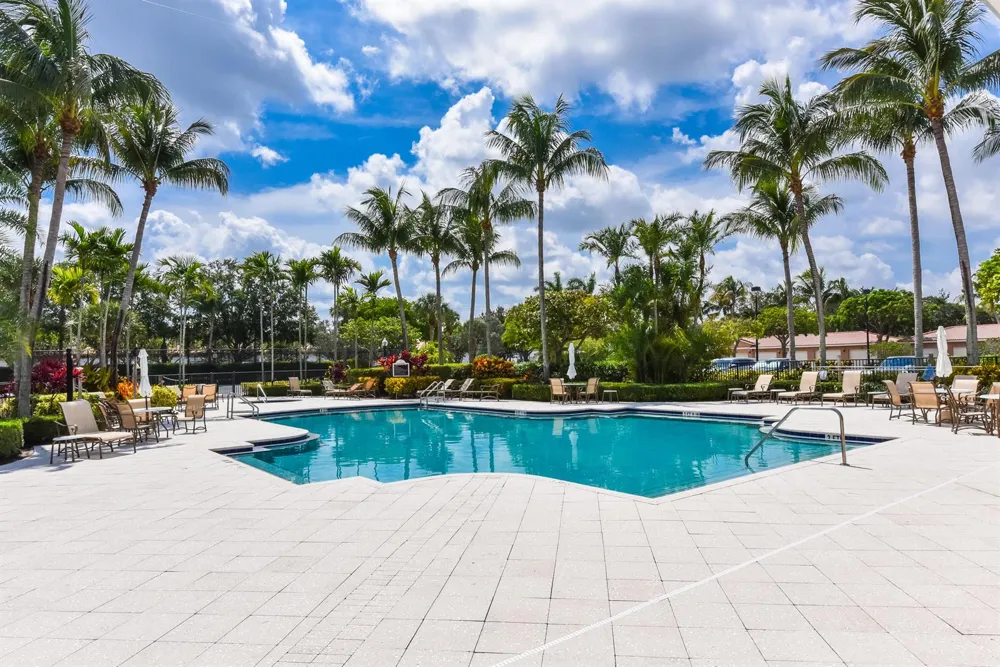 4907 Midtown Lane #1212 Palm Beach Gardens, FL 33418
