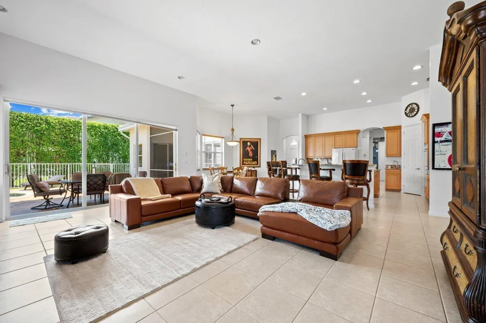 11727 PARADISE COVE LANE Wellington, FL 33449