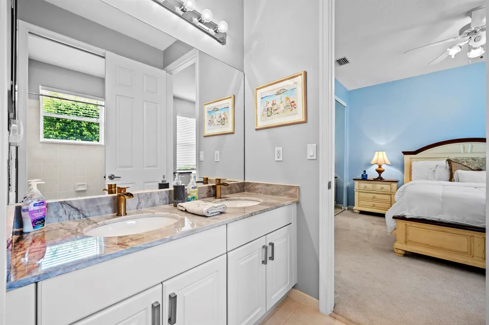 11727 PARADISE COVE LANE Wellington, FL 33449