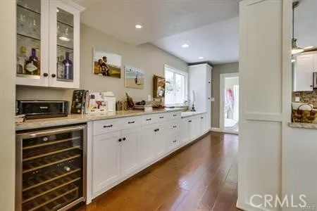 225 20th Huntington Beach, CA 92648