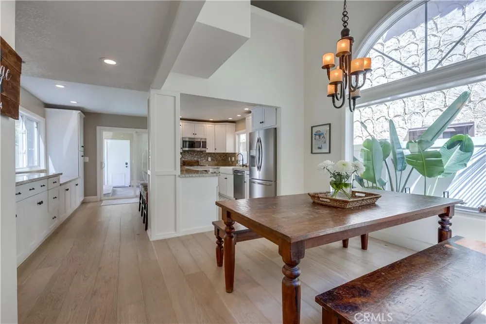 225 20th Huntington Beach, CA 92648