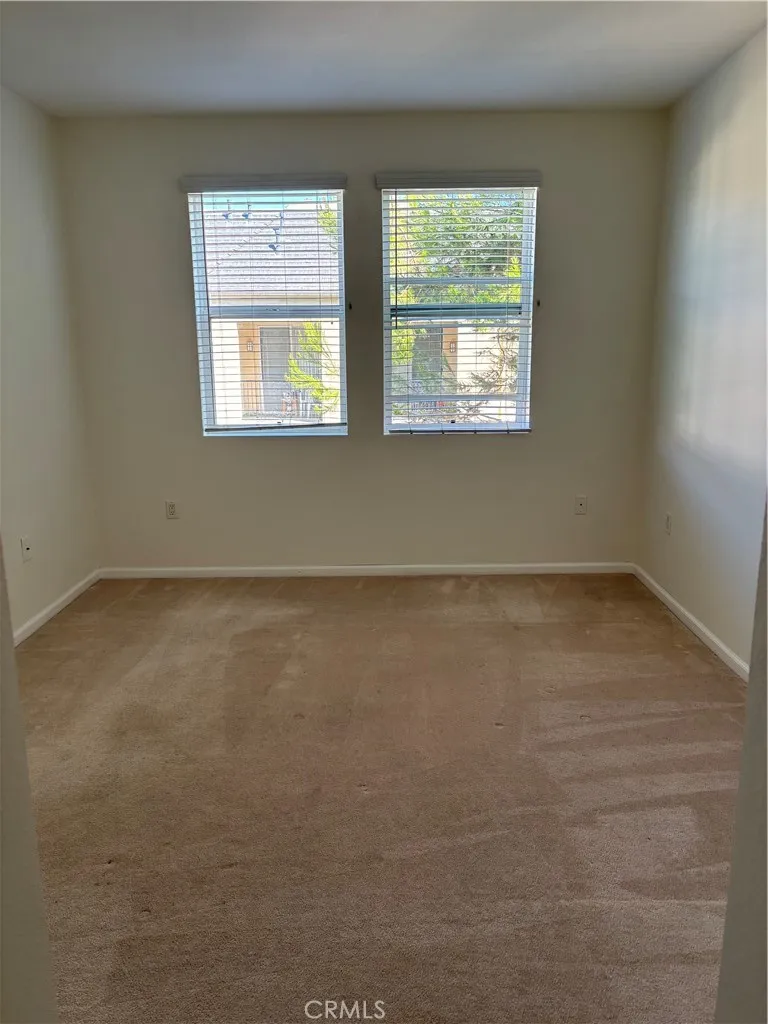 2458 Scholarship Irvine, CA 92612