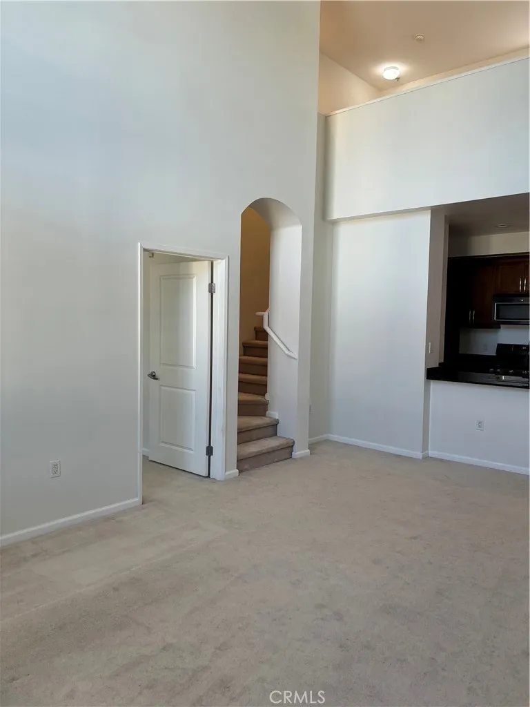 2458 Scholarship Irvine, CA 92612