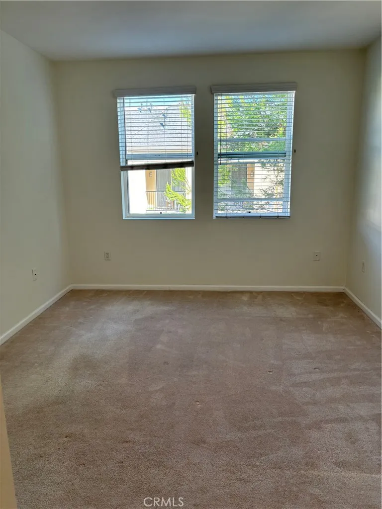 2458 Scholarship Irvine, CA 92612