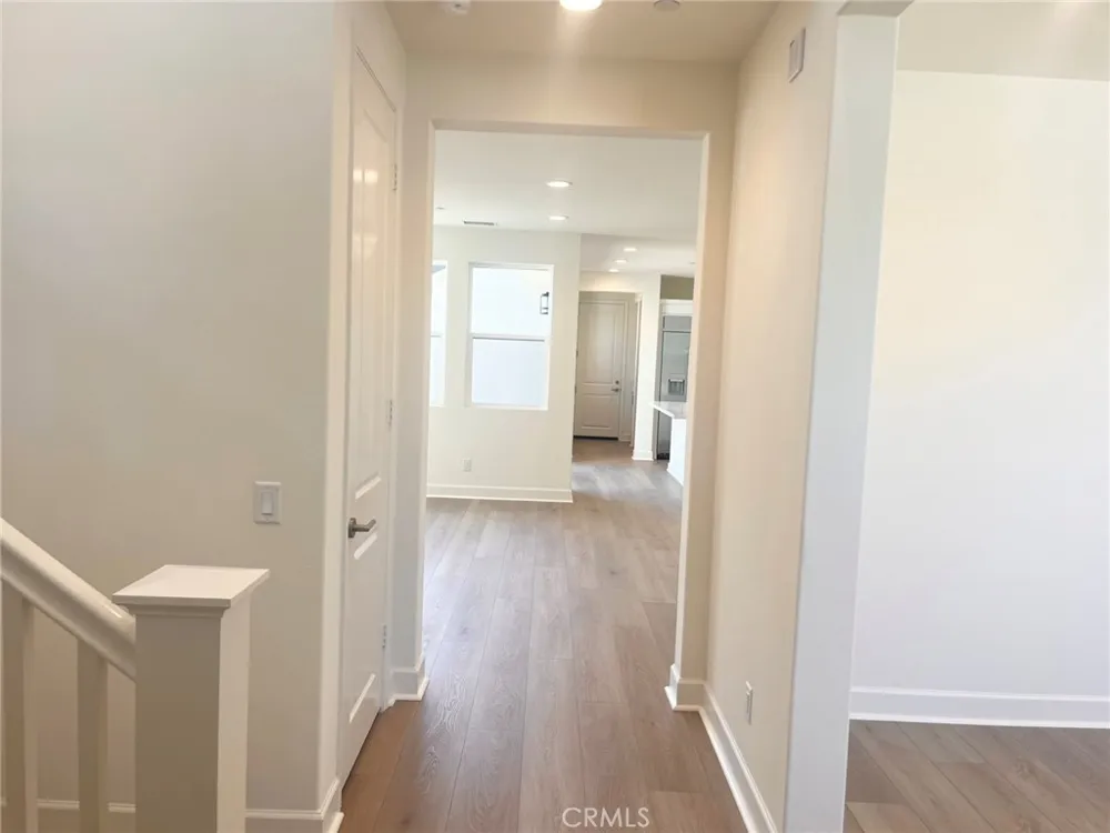 523 Tracy Place Ventura, CA 93004