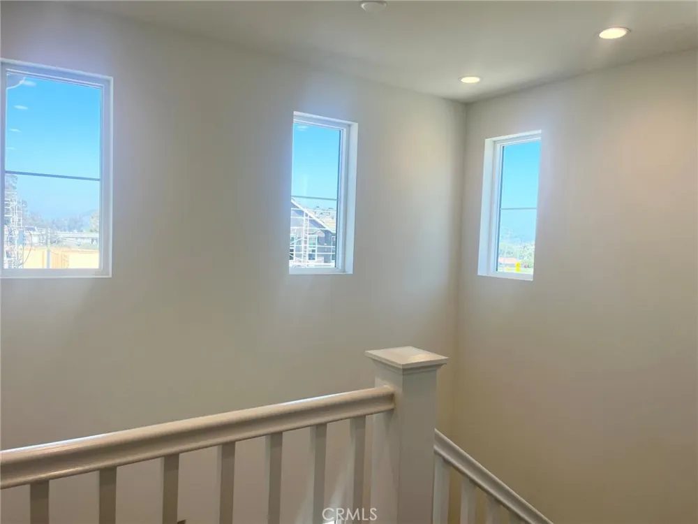 523 Tracy Place Ventura, CA 93004