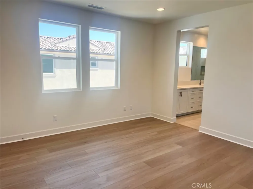 523 Tracy Place Ventura, CA 93004