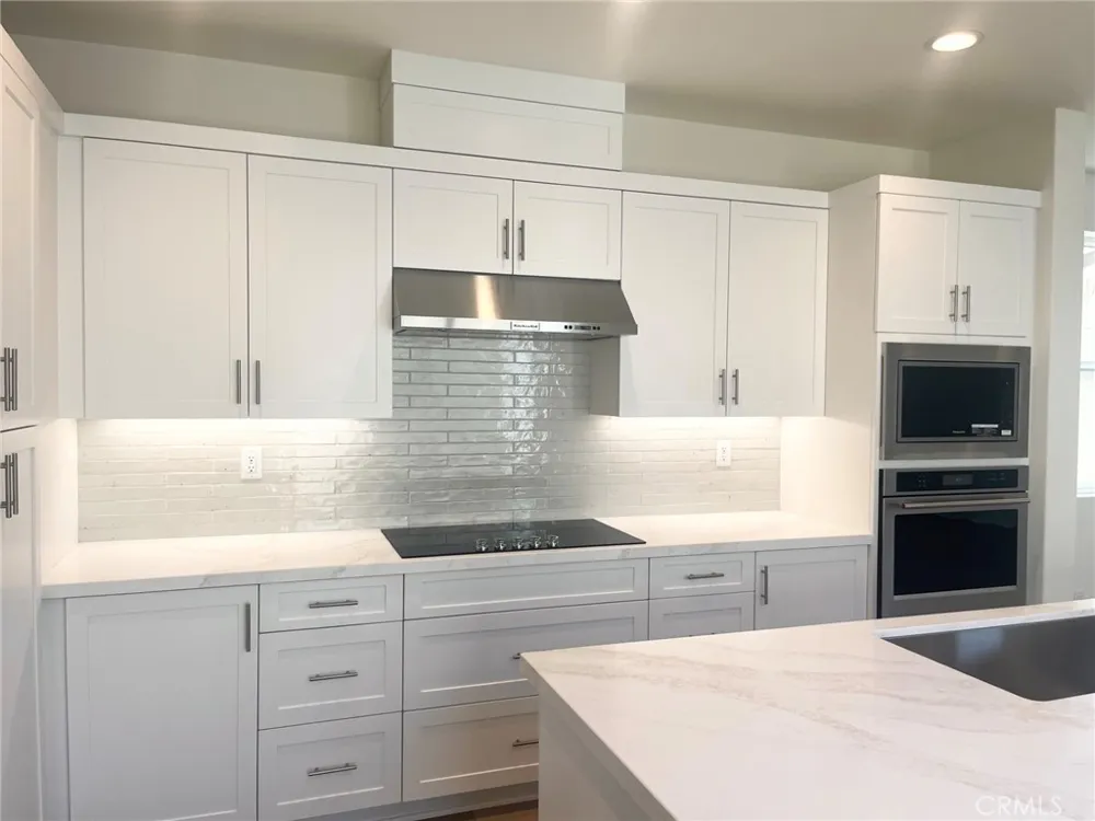 523 Tracy Place Ventura, CA 93004