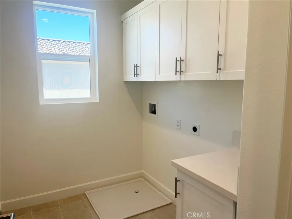 523 Tracy Place Ventura, CA 93004