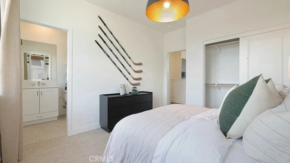 2148 Aneto Way Santa Paula, CA 93060