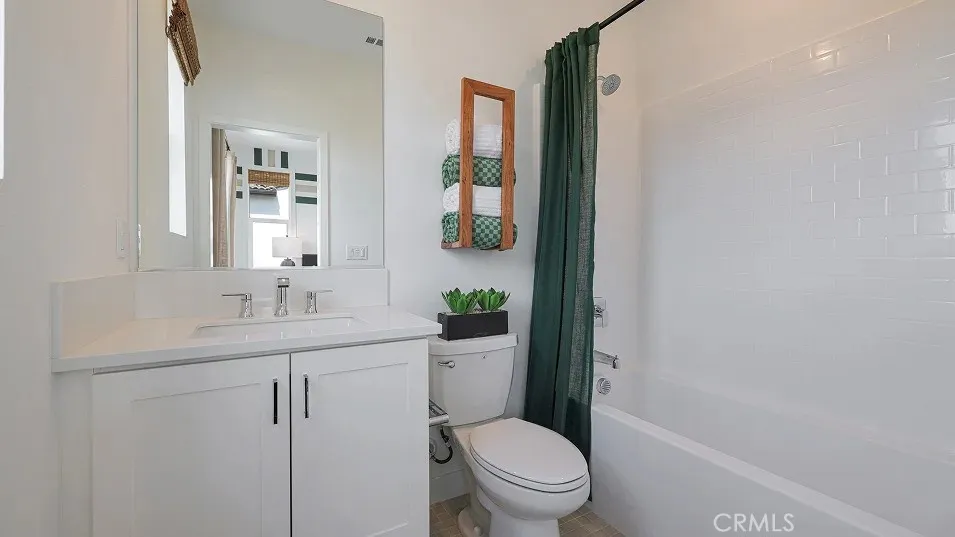 2148 Aneto Way Santa Paula, CA 93060