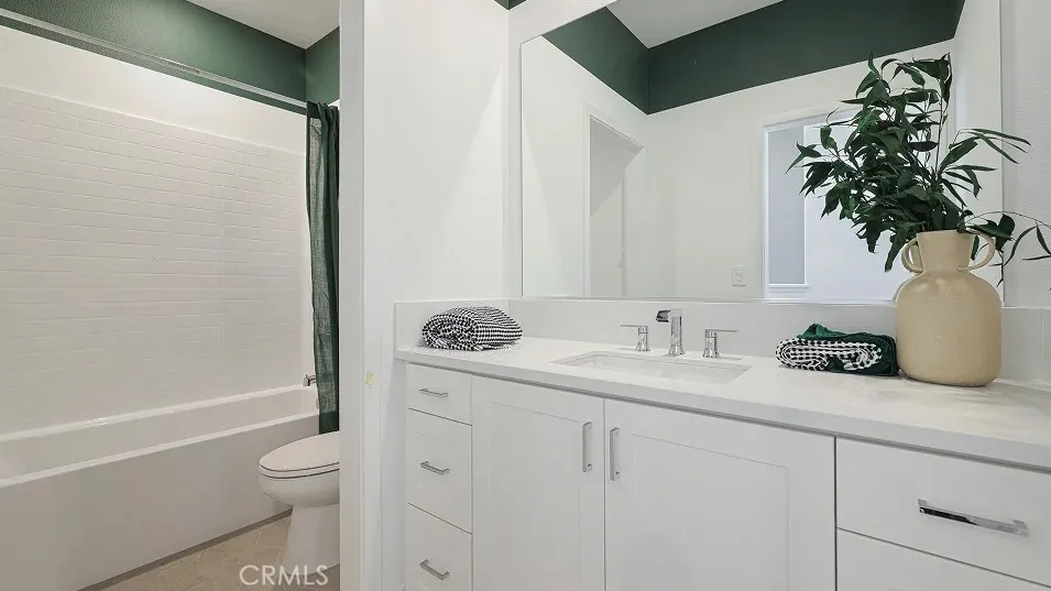 2148 Aneto Way Santa Paula, CA 93060