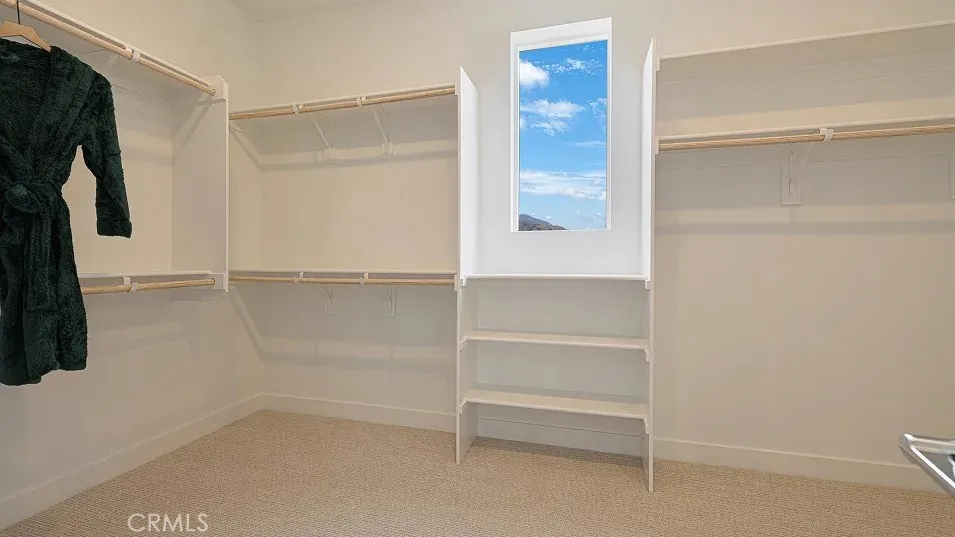 2148 Aneto Way Santa Paula, CA 93060