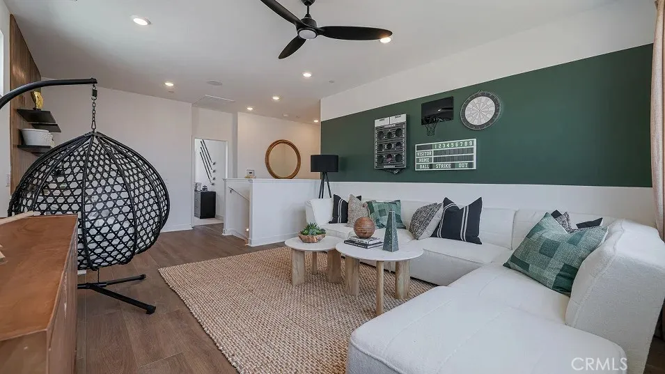 2148 Aneto Way Santa Paula, CA 93060