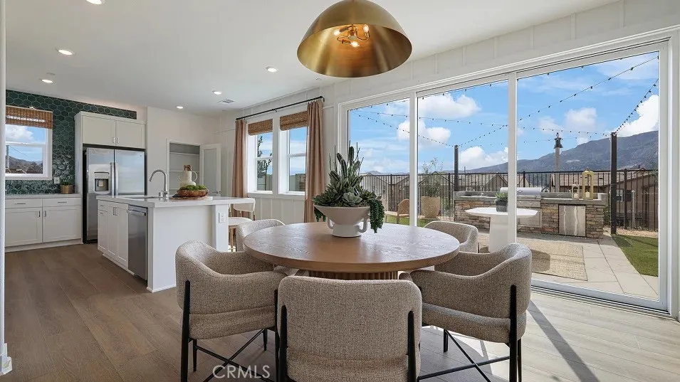 2148 Aneto Way Santa Paula, CA 93060