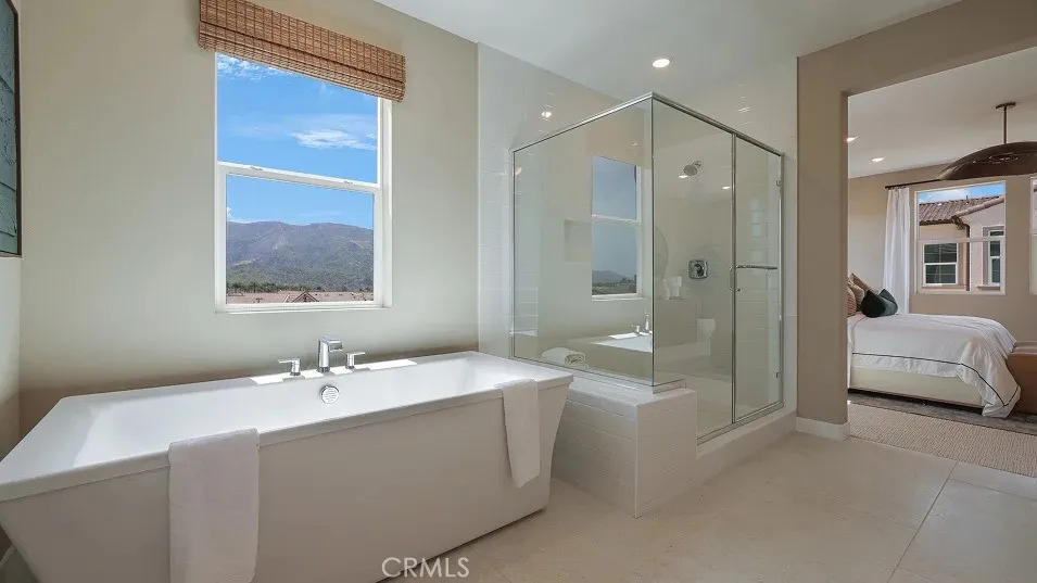 2148 Aneto Way Santa Paula, CA 93060