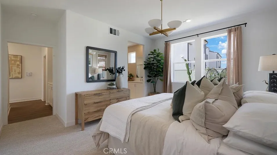 2148 Aneto Way Santa Paula, CA 93060