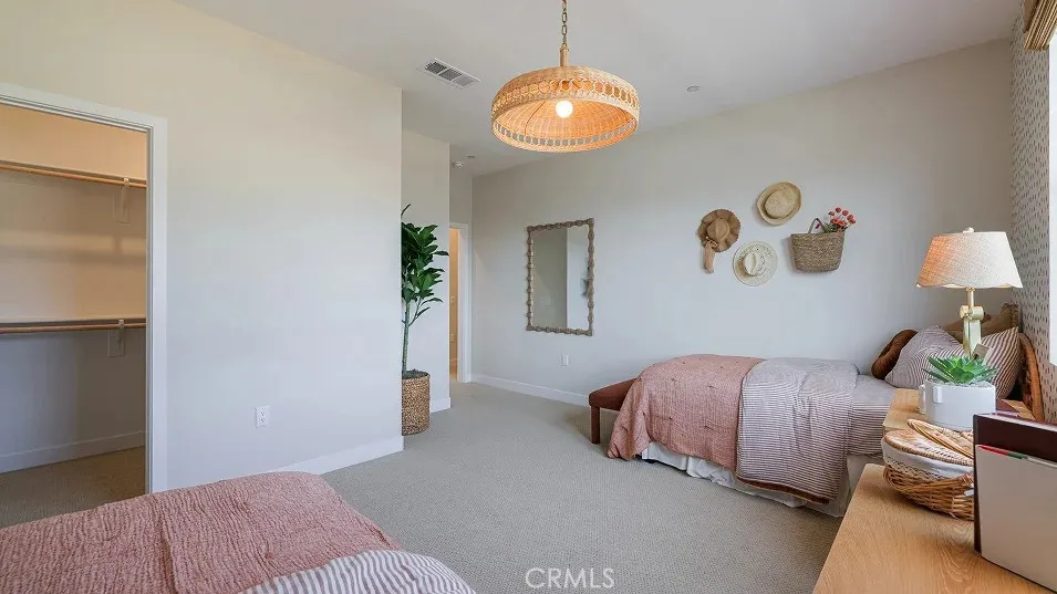 2146 Aneto Way Santa Paula, CA 93060
