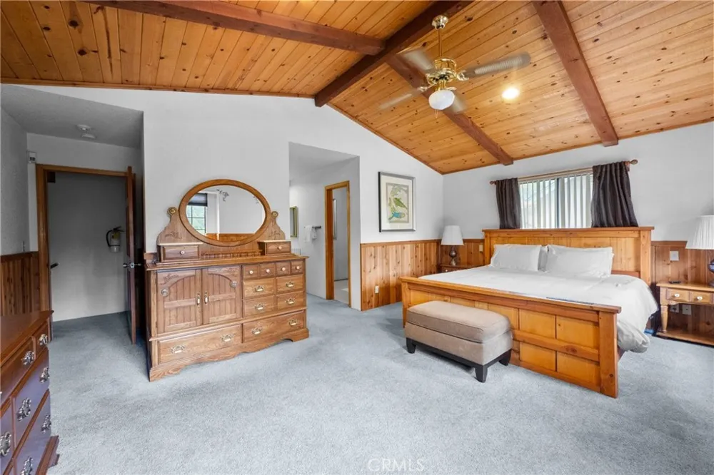 42745 Tannenbaum Big Bear Lake, CA 92315