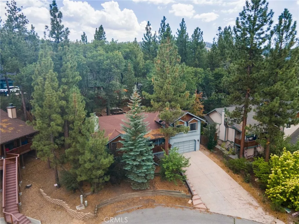 42745 Tannenbaum Big Bear Lake, CA 92315