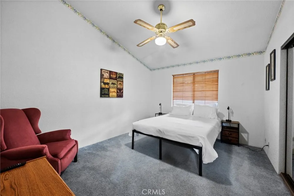 42745 Tannenbaum Big Bear Lake, CA 92315