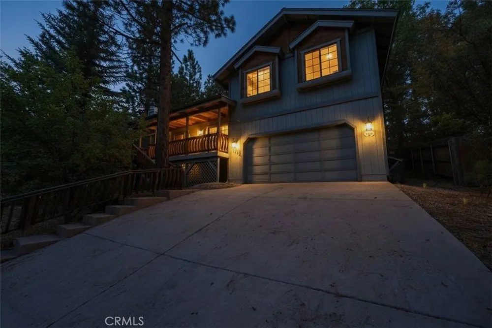 42745 Tannenbaum Big Bear Lake, CA 92315