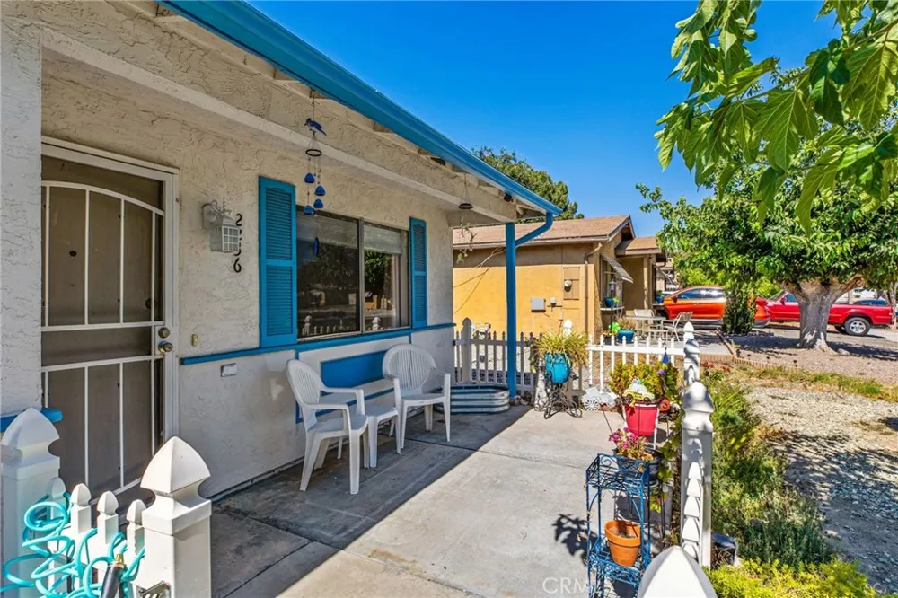 2236 San Padre Hemet, CA 92545