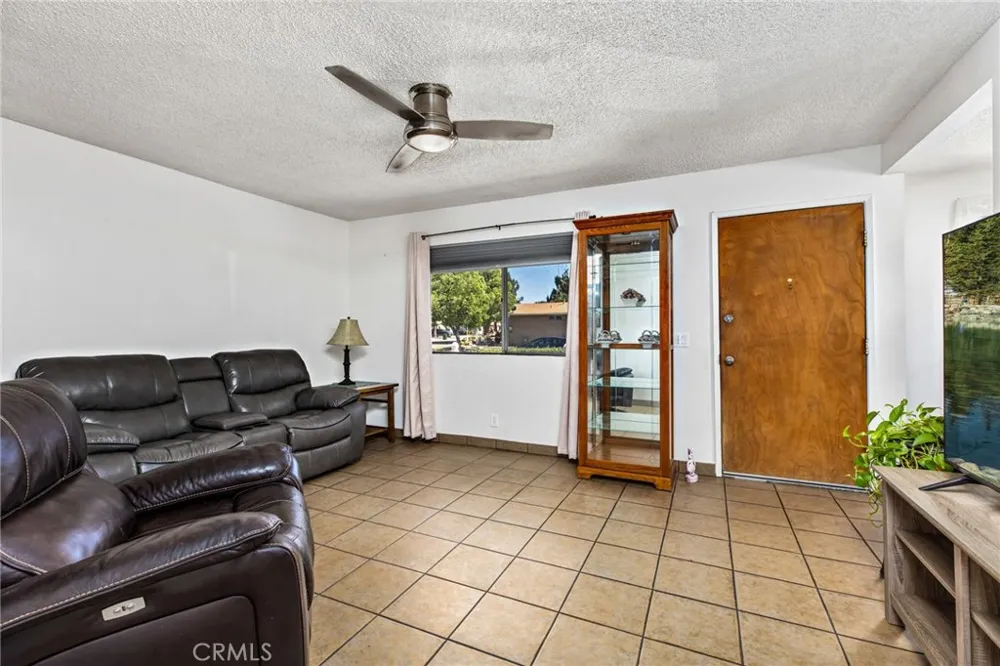 2236 San Padre Hemet, CA 92545