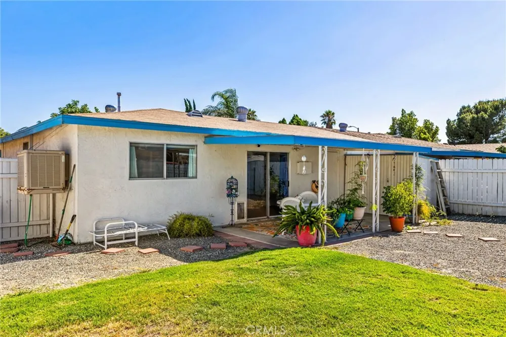 2236 San Padre Hemet, CA 92545