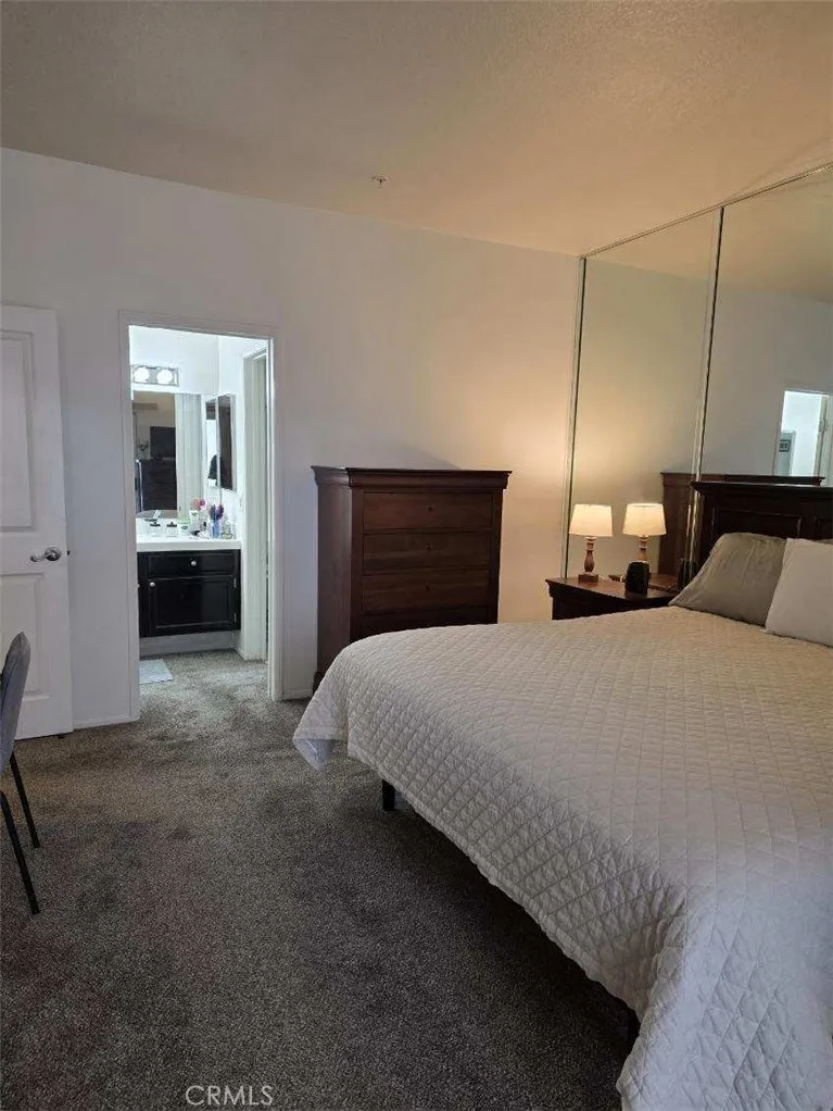 4591 Warner Avenue #203 Huntington Beach, CA 92649