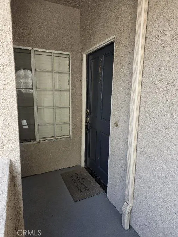 4591 Warner Avenue #203 Huntington Beach, CA 92649