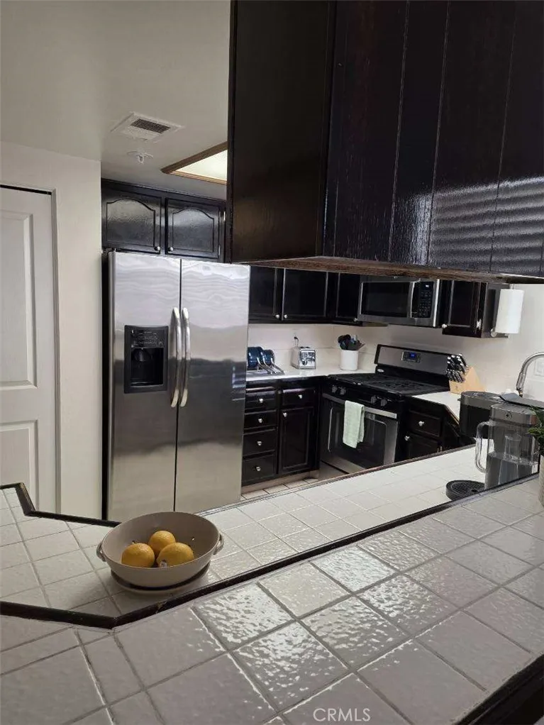 4591 Warner Avenue #203 Huntington Beach, CA 92649