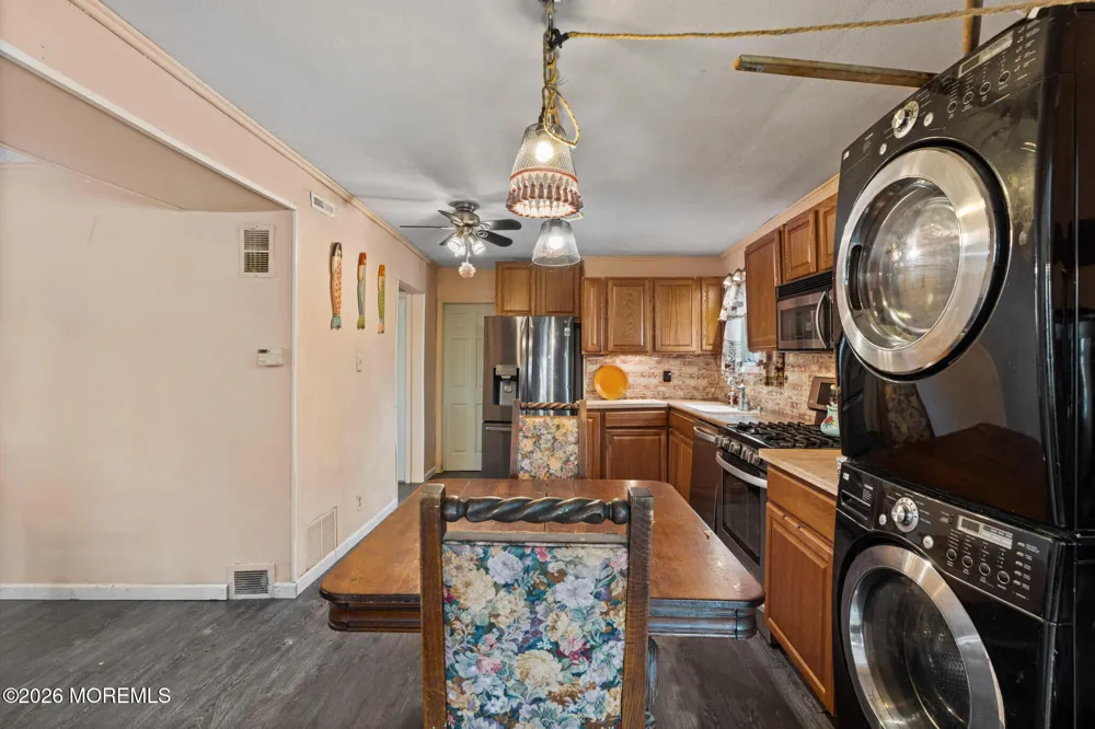 109 E Mohawk Drive Little Egg Harbor, NJ 08087