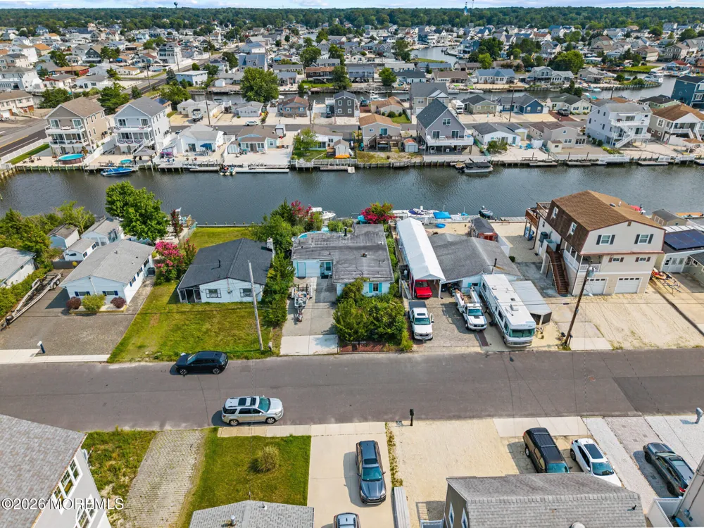 109 E Mohawk Drive Little Egg Harbor, NJ 08087
