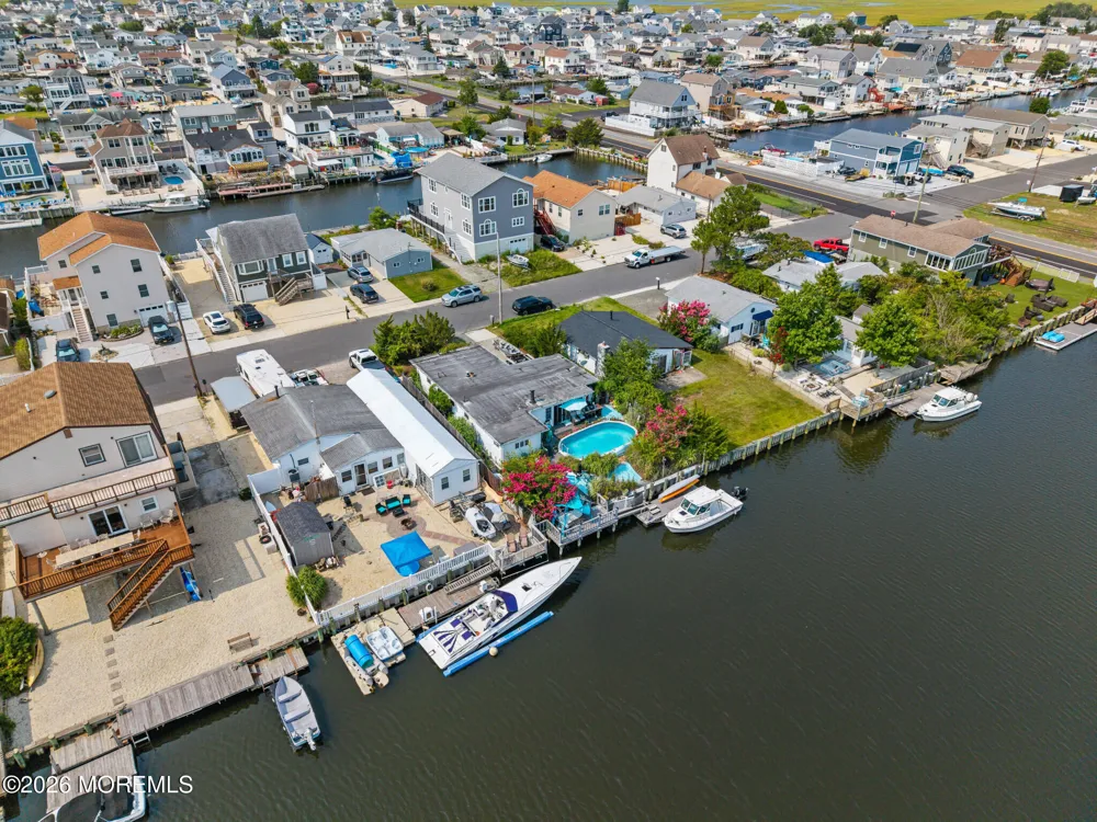 109 E Mohawk Drive Little Egg Harbor, NJ 08087