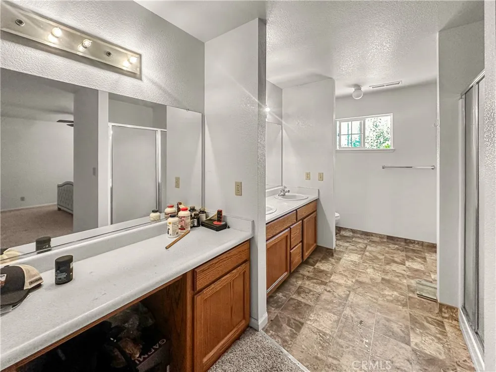866 W Sandra Oroville, CA 95966