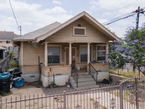 3000 Darwin Avenue