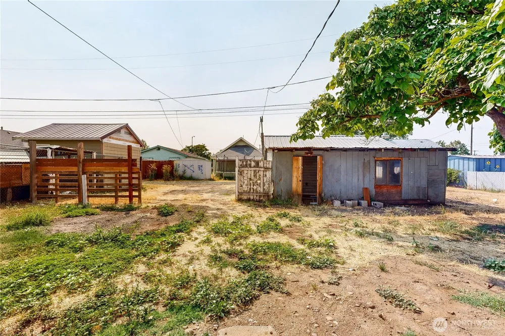 711 Robbins Street Milton-Freewater, OR 97862