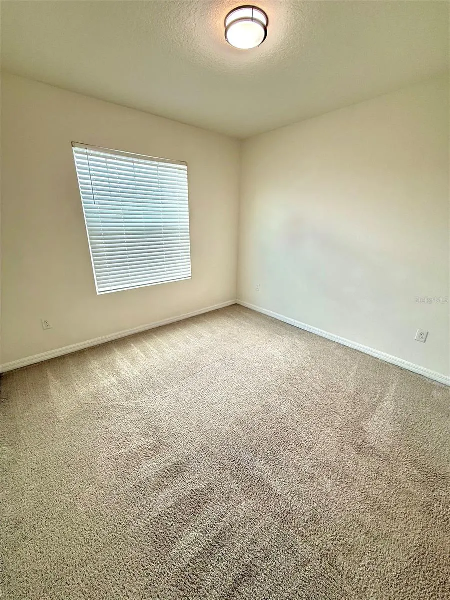 8771 FALLING BLUE PLACE Riverview, FL 33578