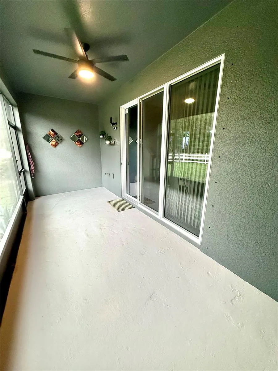 8771 FALLING BLUE PLACE Riverview, FL 33578