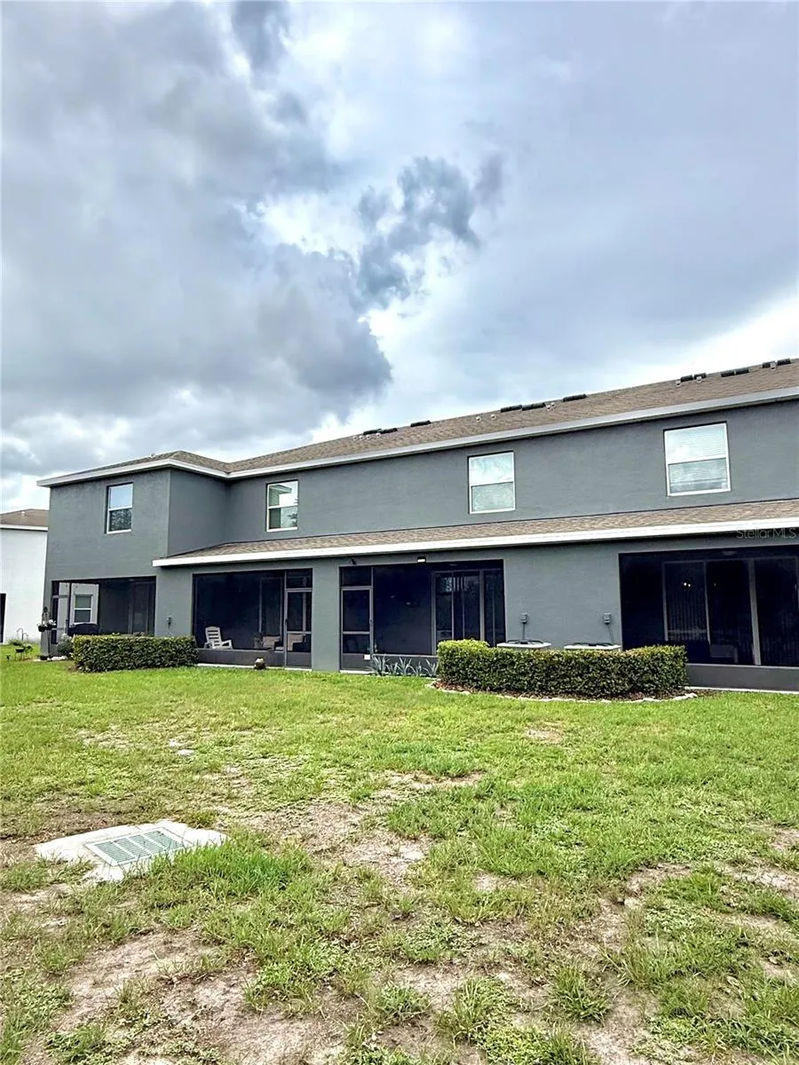 8771 FALLING BLUE PLACE Riverview, FL 33578
