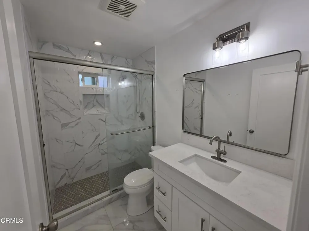 10926 Woodward Avenue Sunland, CA 91040