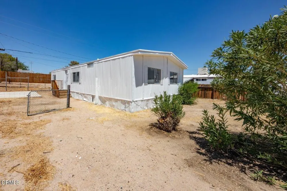 1404 W Langley Avenue Ridgecrest, CA 93555