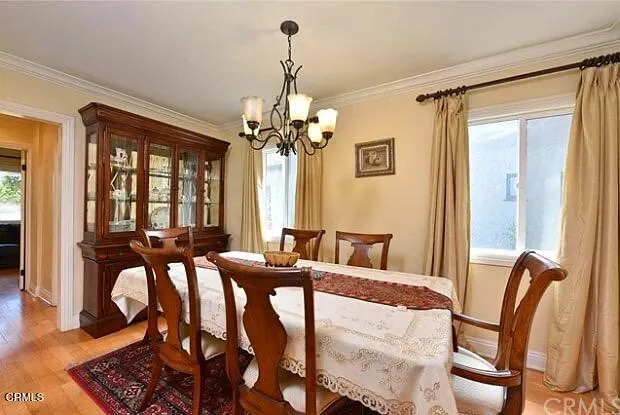 1736 Vistillas Road Altadena, CA 91001