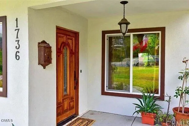 1736 Vistillas Road Altadena, CA 91001