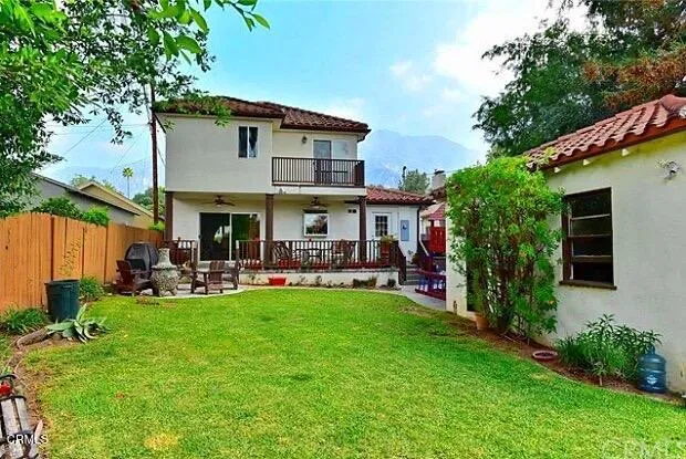 1736 Vistillas Road Altadena, CA 91001