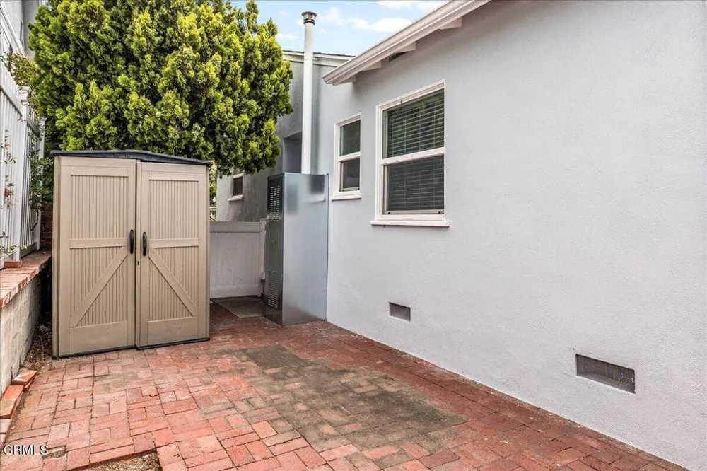 2701 Jolley Drive Burbank, CA 91504