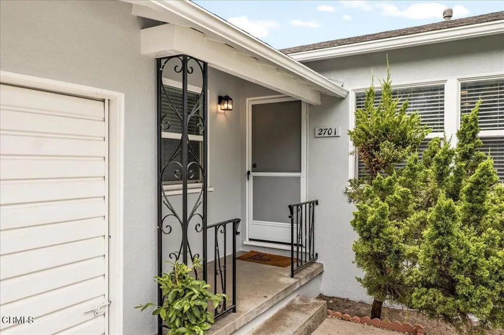 2701 Jolley Drive Burbank, CA 91504