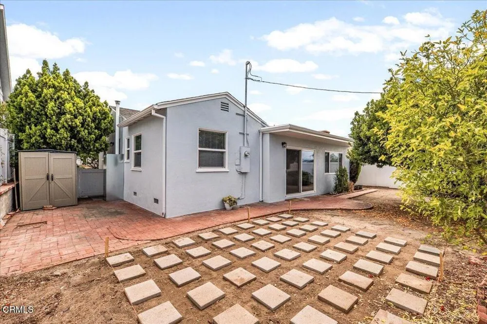 2701 Jolley Drive Burbank, CA 91504